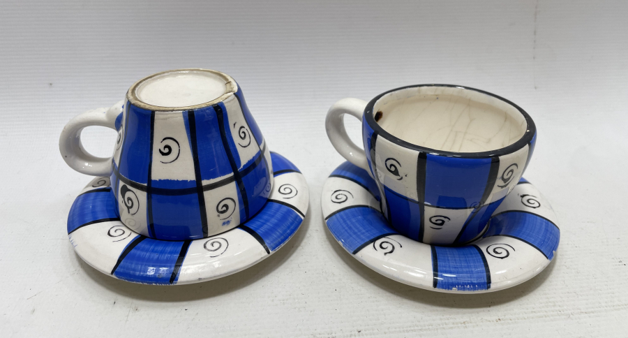 NADİR FORMDA ANTİKA ÇİFT KAHVE FİNCANI