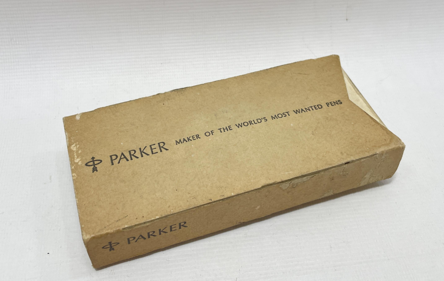 ORJİNAL KUTUSUNDA PARKER MARKA DOLMA KALEM