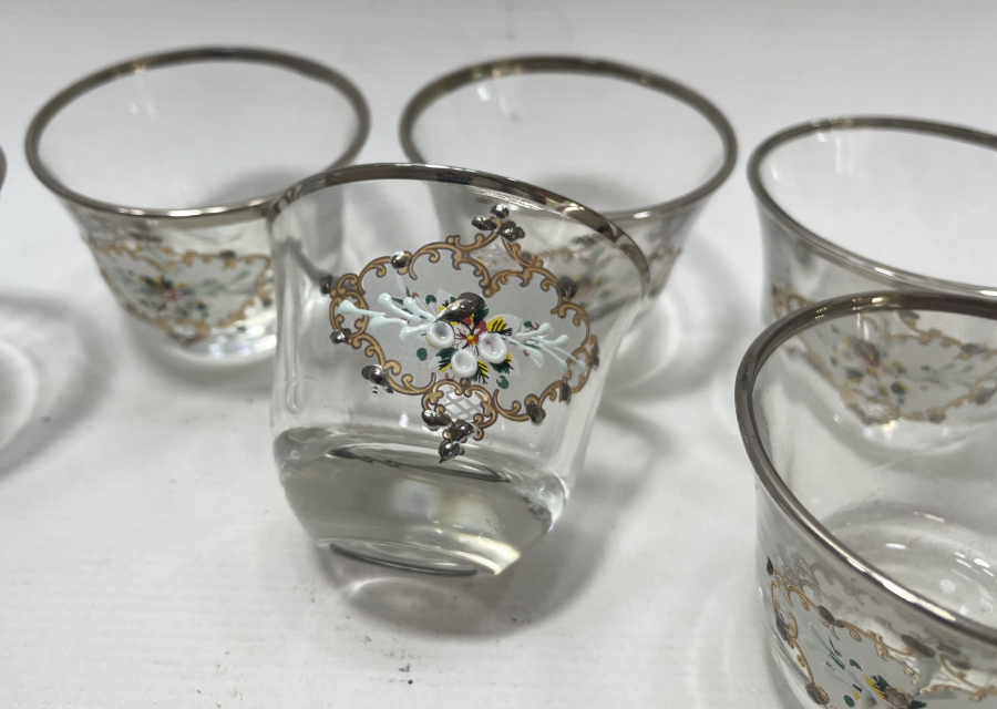 ÜZERİ MİNELİ 6 LI ZARF FİNCANI TAKIMI