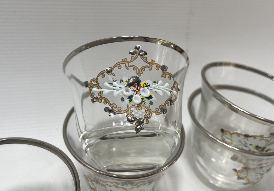 ÜZERİ MİNELİ 6 LI ZARF FİNCANI TAKIMI