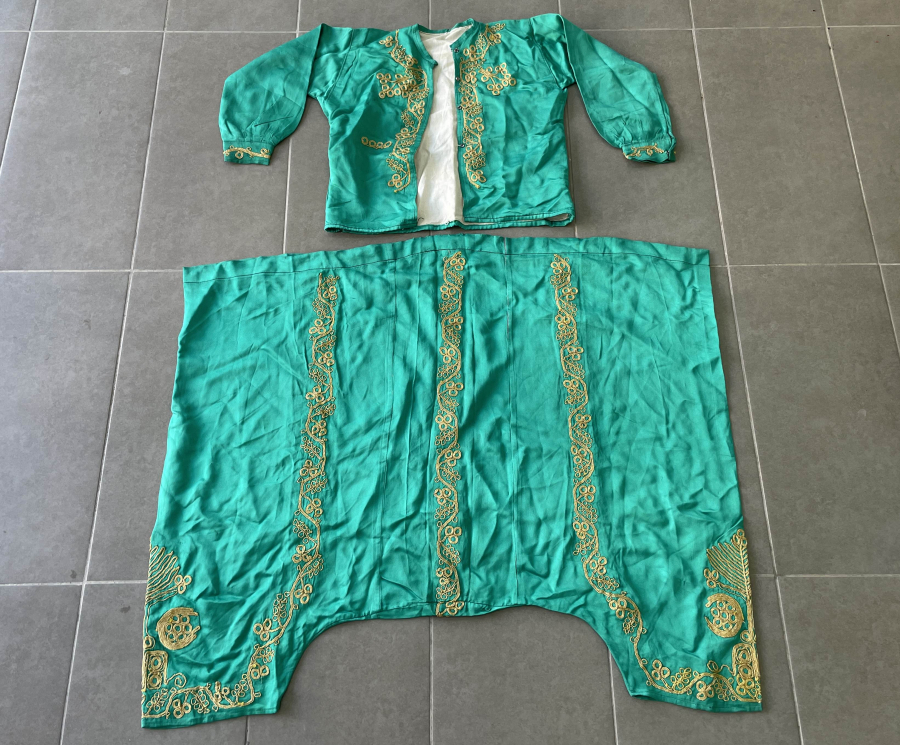 ÜZERİNDE AY YILDIZ VE OSMANLI DEVLET ARMASI BULUNAN OSMANLI DÖNEMİ AĞIR TAKIM