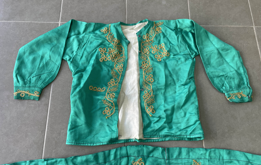 ÜZERİNDE AY YILDIZ VE OSMANLI DEVLET ARMASI BULUNAN OSMANLI DÖNEMİ AĞIR TAKIM