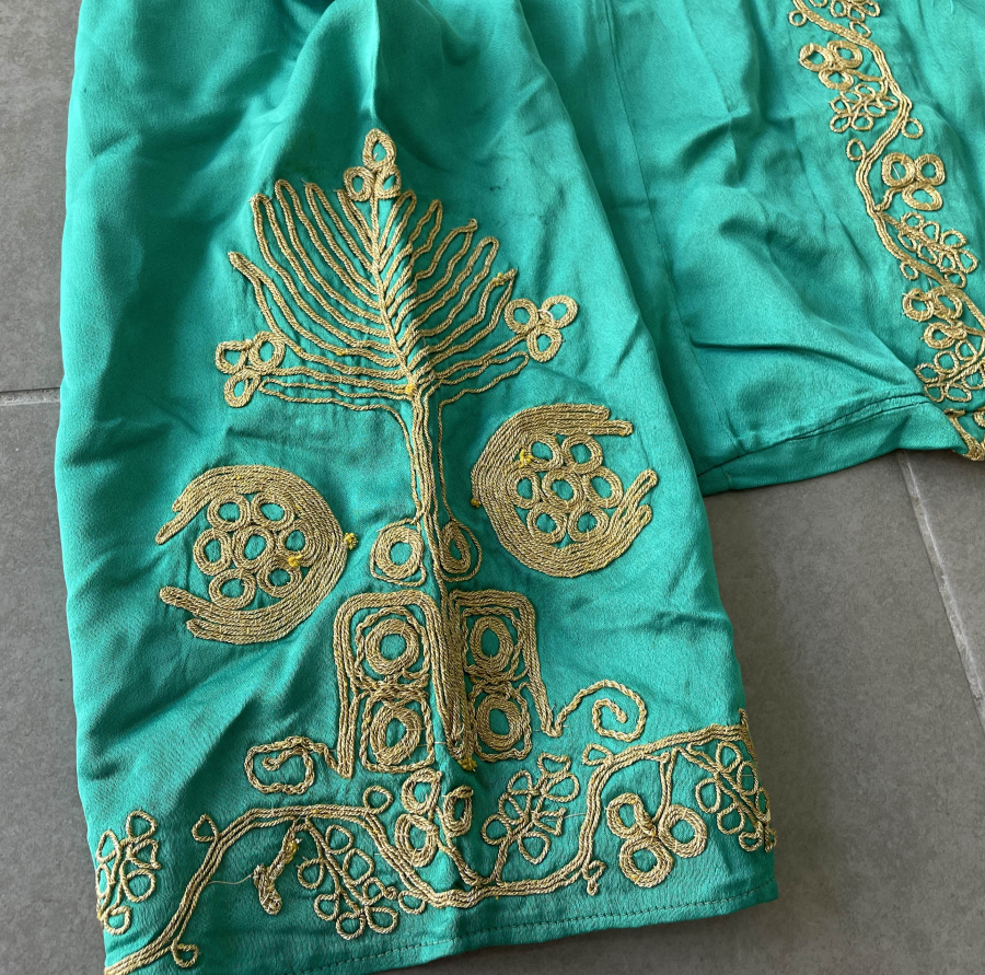 ÜZERİNDE AY YILDIZ VE OSMANLI DEVLET ARMASI BULUNAN OSMANLI DÖNEMİ AĞIR TAKIM