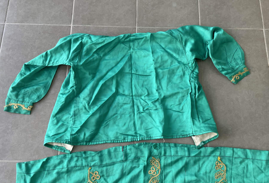 ÜZERİNDE AY YILDIZ VE OSMANLI DEVLET ARMASI BULUNAN OSMANLI DÖNEMİ AĞIR TAKIM