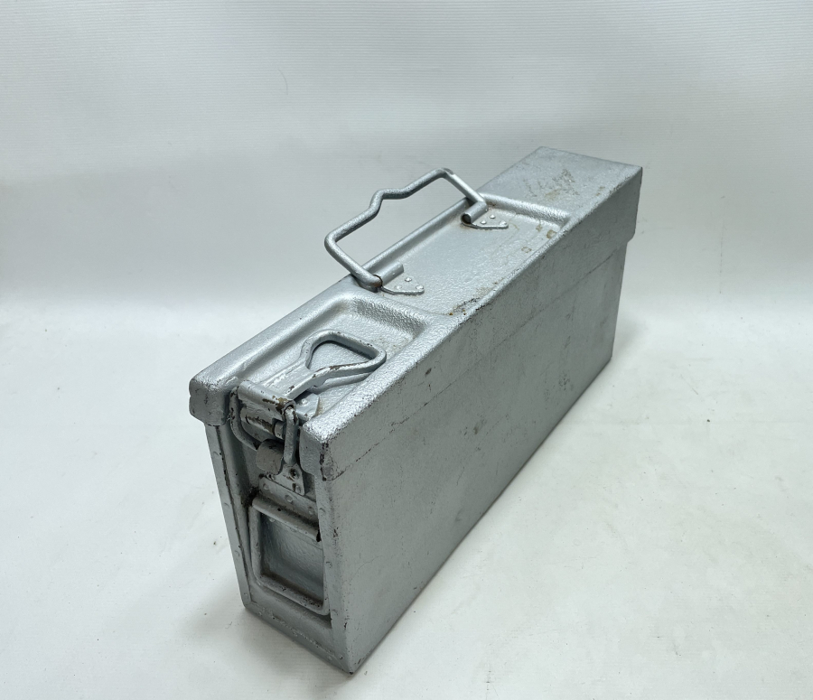 1. DÜNYA SAVAŞI DÖNEMİ NADİR MİTRALYÖZ MERMİ SANDIĞI