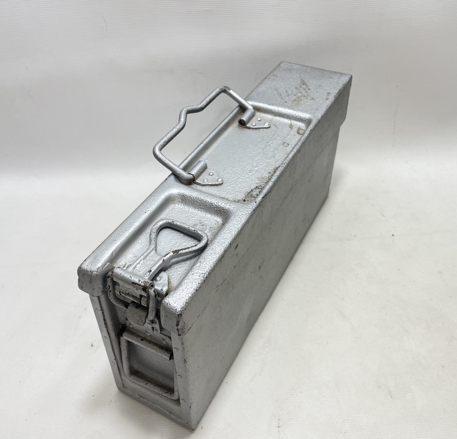 1. DÜNYA SAVAŞI DÖNEMİ NADİR MİTRALYÖZ MERMİ SANDIĞI