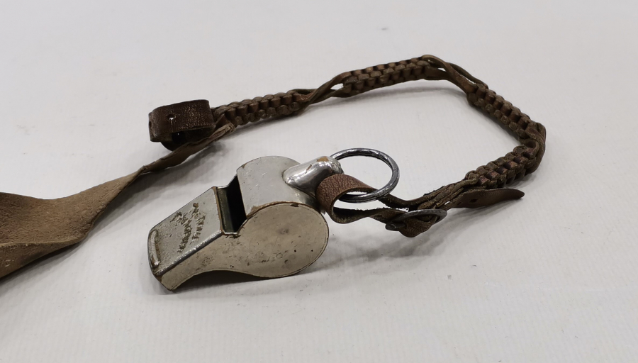 1. DÜNYA SAVAŞI DÖNEMİ ORJİNAL KILIFINDA SİPER HÜCUM DÜDÜĞÜ