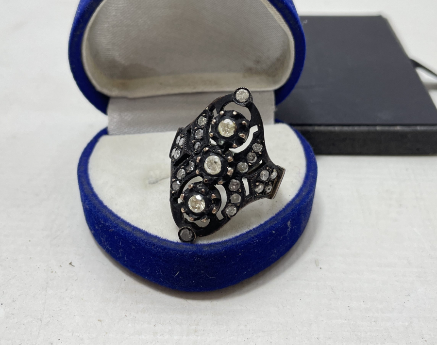 ELMAS TAŞLI BÜYÜK BOY ÖZEL YAPIM MEKİK YÜZÜK