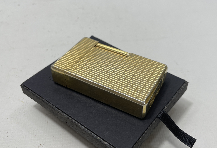 ZENİTH MARKA ALTIN KAPLAMA ANTİKA ÇAKMAK