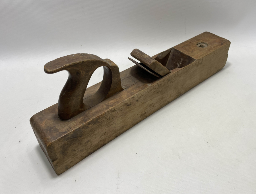 ÜZERİNDE TERSANE - AMİRE YAZILI ÇOK NADİR GEMİ YAPIMINDA KULLANILAN MARANGOZ RENDESİ