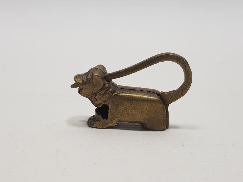 KÖPEK FORMLU ÇOK NADİR ANTİKA KİLİT