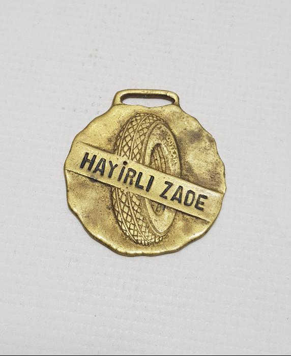 OTOMOTİV TARİHİ: HAYİRLIZADE YAZILI NADİR ANAHTARLIK 