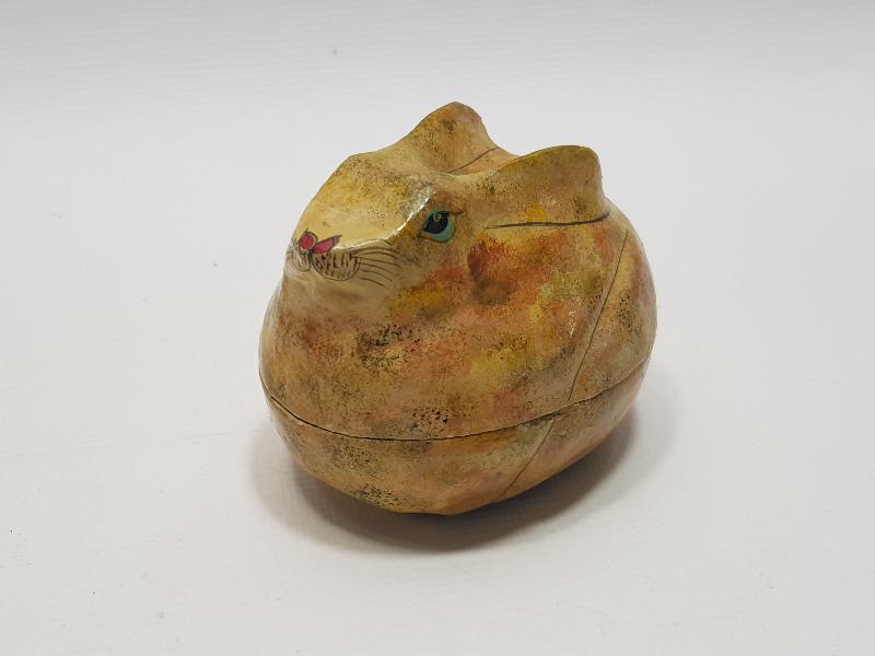 TAVŞAN FORMLU PAPIER MACHE KUTU