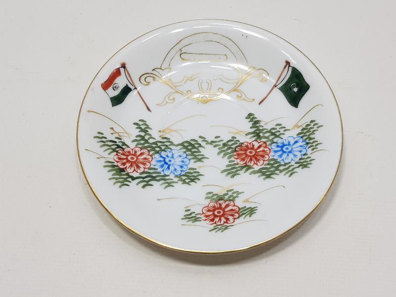 OSMANLI DEVLETİ VE İRAN BAYRAKLI PORSELEN TABAK