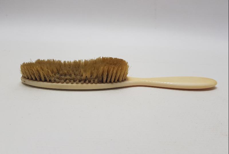 OSMANLI DÖNEMİ FİL DİŞİ ELBİSE FIRÇASI