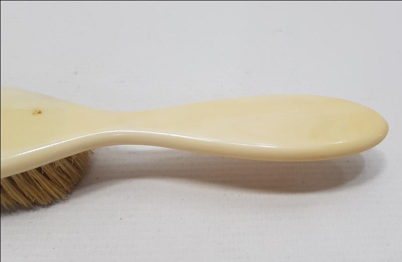 OSMANLI DÖNEMİ FİL DİŞİ ELBİSE FIRÇASI