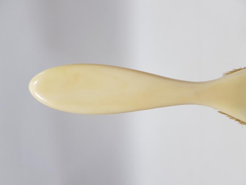 OSMANLI DÖNEMİ FİL DİŞİ ELBİSE FIRÇASI