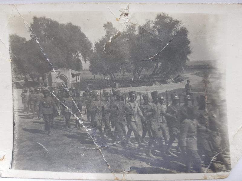 İZMİR'İN YUNANLILAR TARAFINDAN İŞGALİ - YUNAN ASKERİ BİRLİK FOTOĞRAFI