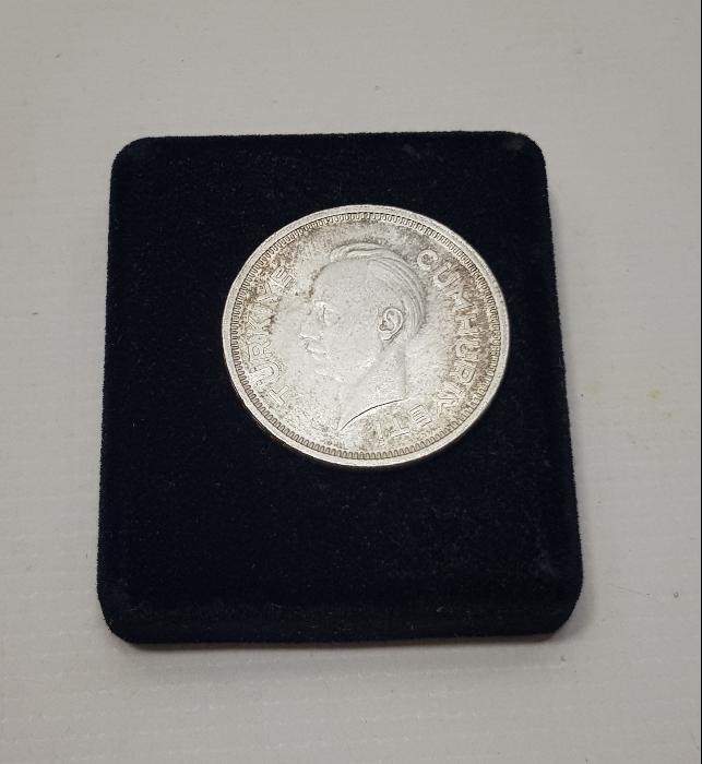 1941 TARİHLİ İSMET İNÖNÜ RESİMLİ GÜMÜŞ 1 LİRA