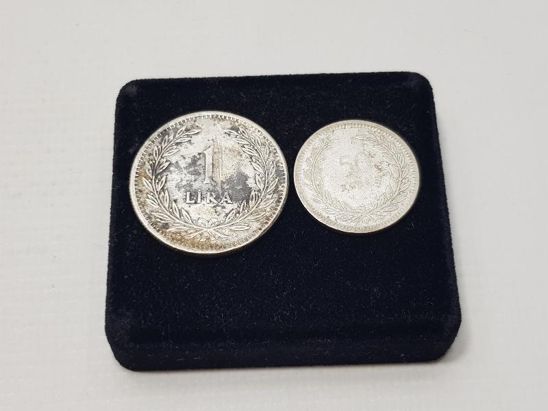 1947-1948 TARİHLİ GÜMÜŞ 1 LİRA VE 50 KURUŞ