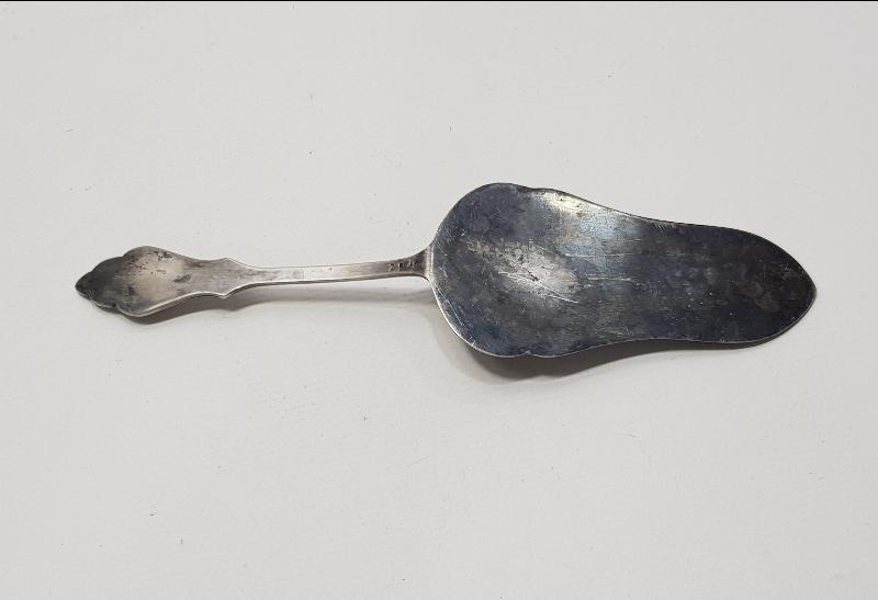 ANTİKA GÜMÜŞ KAPLAMA PASTA SPATULASI