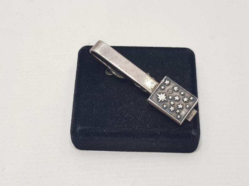 CUMHURBAŞKANLIĞI FORSLU GÜMÜŞ KIRAVAT İĞNESİ 