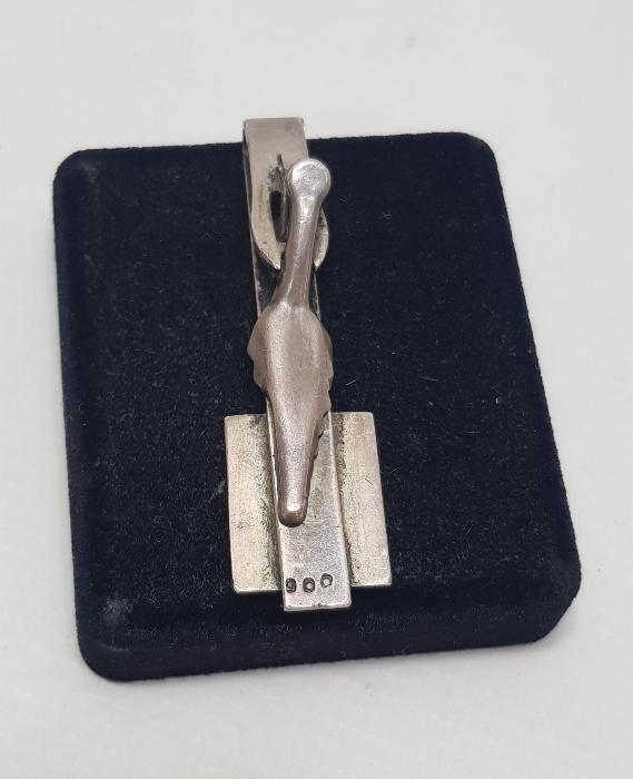 CUMHURBAŞKANLIĞI FORSLU GÜMÜŞ KIRAVAT İĞNESİ 