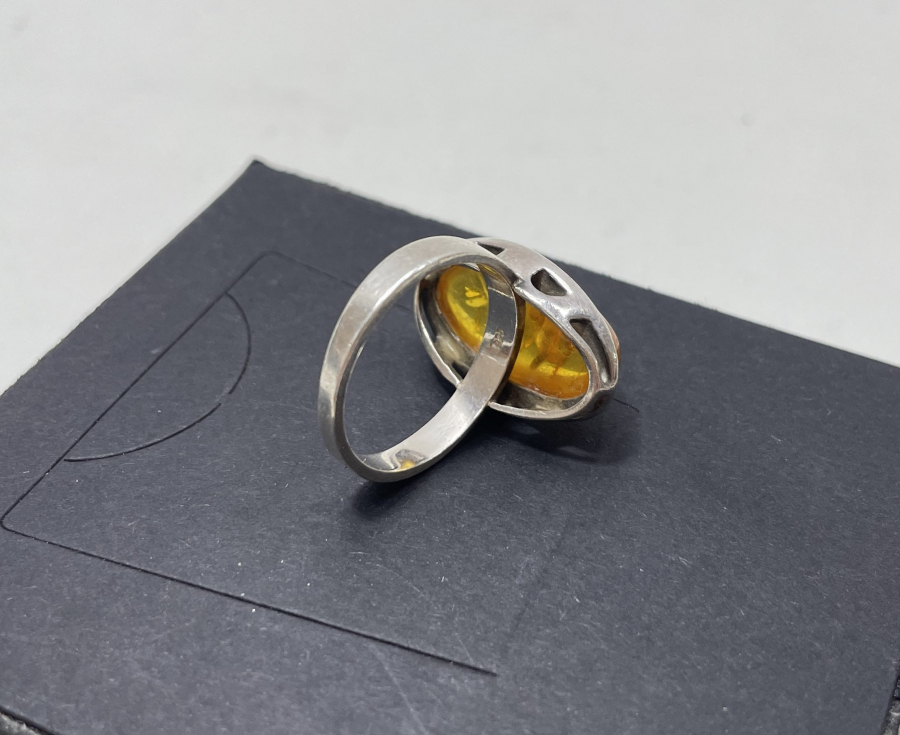 KEHRİBAR TAŞLI GÜMÜŞ YÜZÜK