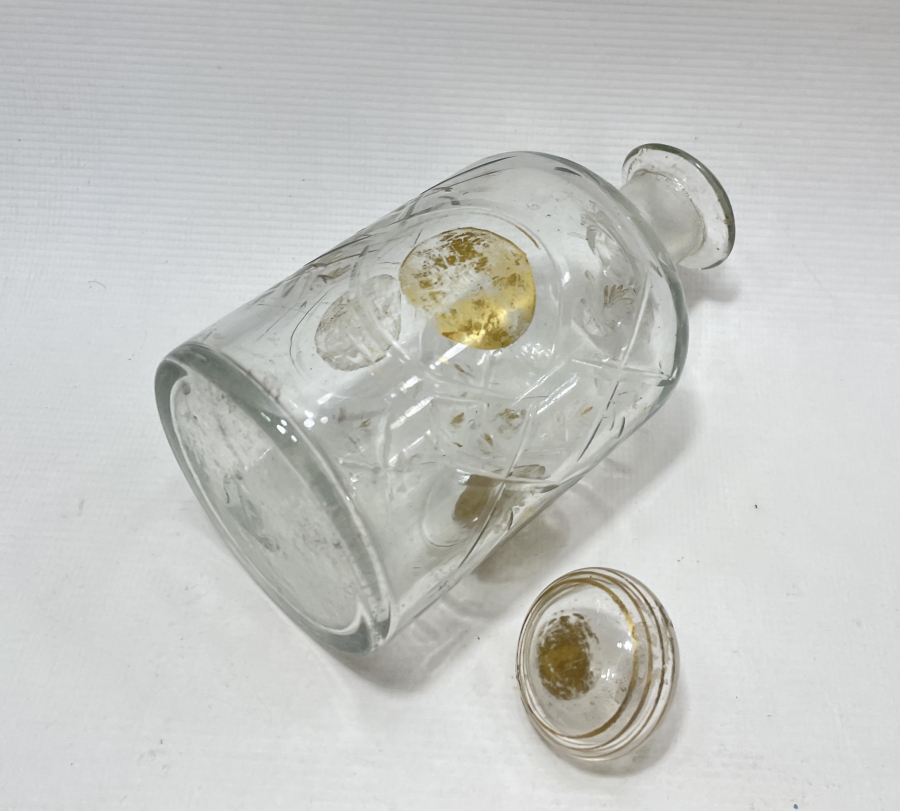 OSMANLI DÖNEMİ ALTIN VARAKLI BEYKOZ KOKU ŞİŞESİ