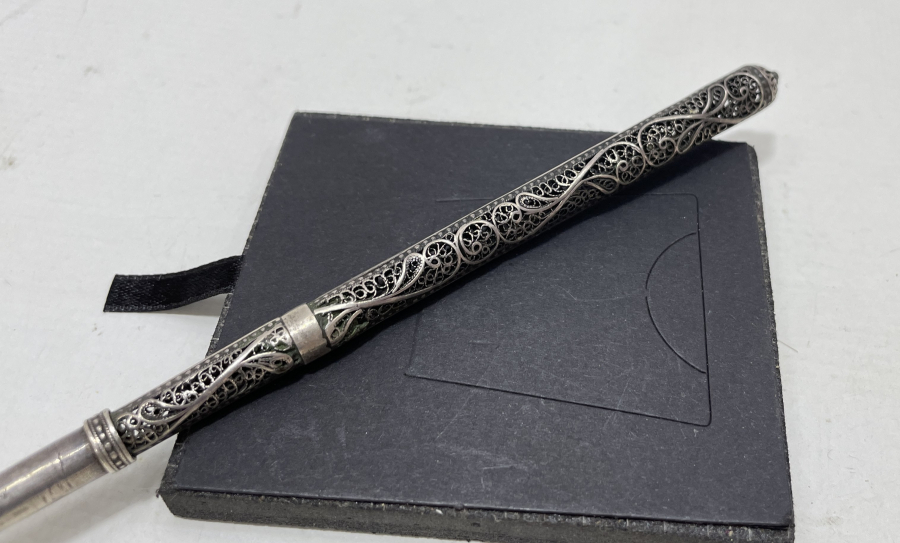 OSMANLI DÖNEMİ ERMENİ USTA DAMGALI TELKARİ İŞÇİLİKLİ GÜMÜŞ DİVİT