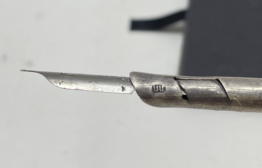 OSMANLI DÖNEMİ ERMENİ USTA DAMGALI TELKARİ İŞÇİLİKLİ GÜMÜŞ DİVİT