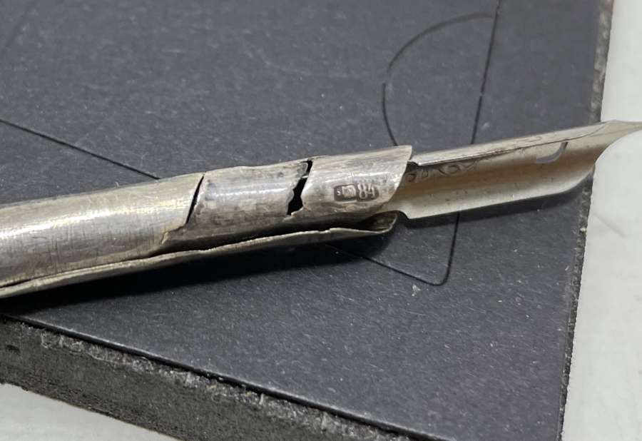 OSMANLI DÖNEMİ ERMENİ USTA DAMGALI TELKARİ İŞÇİLİKLİ GÜMÜŞ DİVİT