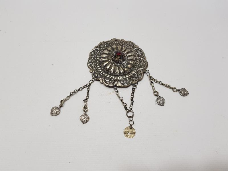 OSMANLI DÖNEMİ FARKLI FORMDA KADIN TEPELİĞİ