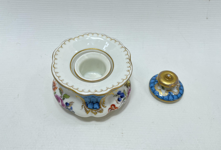 OSMANLI DÖNEMİ ÜZERİ EL BOYAMA VİEN KAPAKLI HOKKA