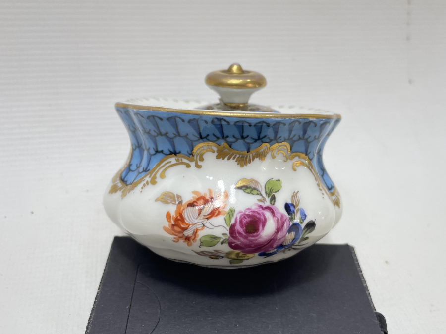 OSMANLI DÖNEMİ ÜZERİ EL BOYAMA VİEN KAPAKLI HOKKA