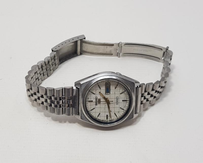 SEIKO5 OTOMATİK KOL SAATİ