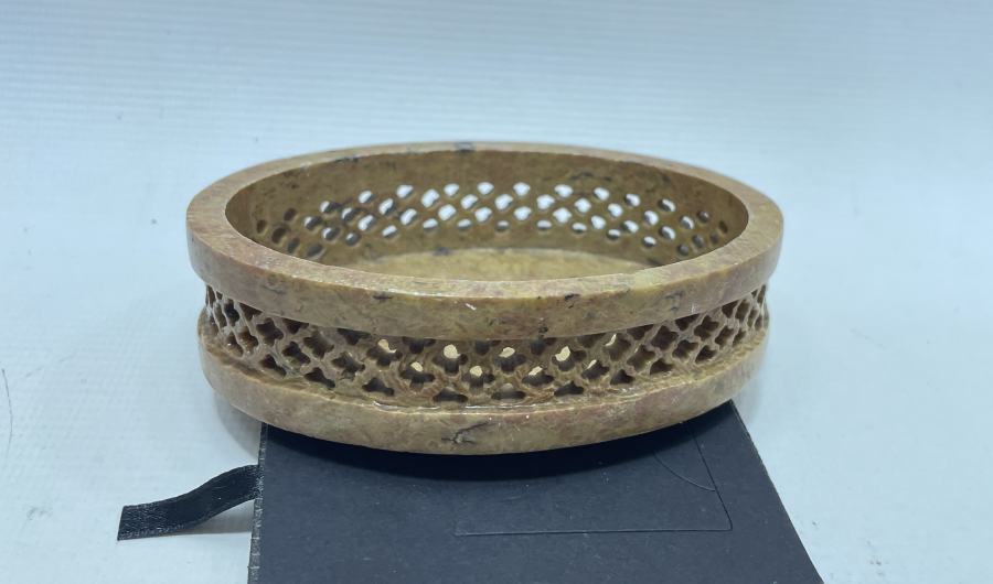 TAMAMI EL YAPIMI DOĞAL TAŞ KAPAKLI KUTU