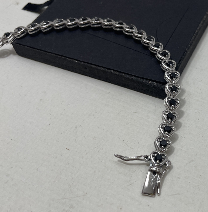 YAKUT TAŞLI GÜMÜŞ BİLEKLİK