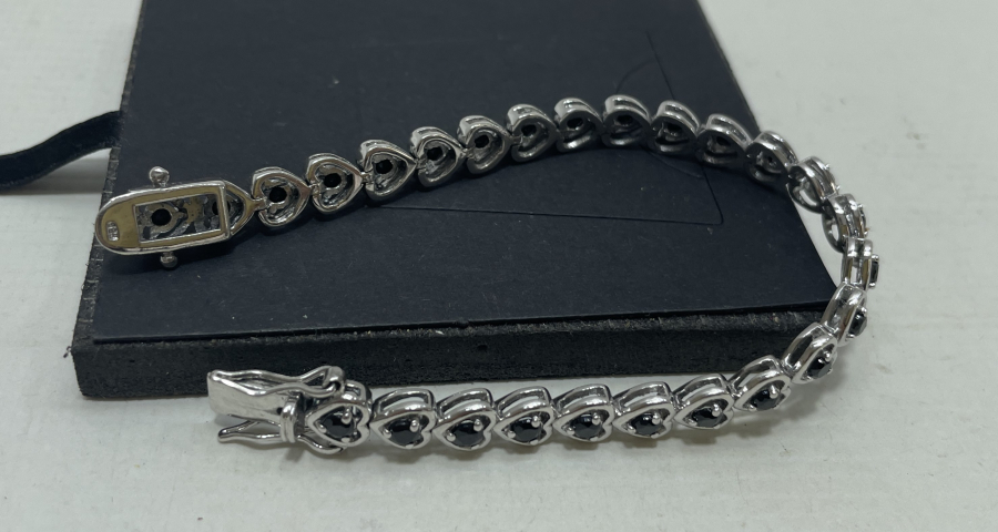 YAKUT TAŞLI GÜMÜŞ BİLEKLİK