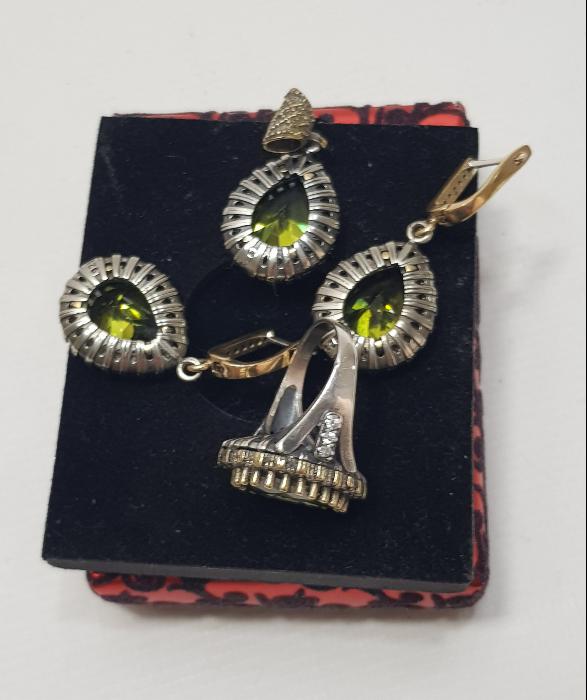 YEŞİM TAŞLI GÜMÜŞ TAKI SETİ