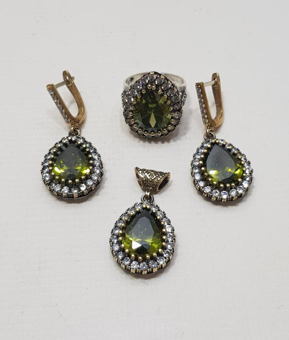 YEŞİM TAŞLI GÜMÜŞ TAKI SETİ