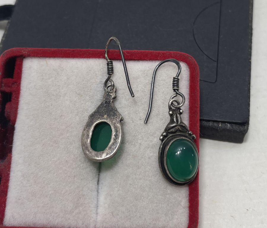 YEŞİM TAŞLI GÜMÜŞ KÜPE