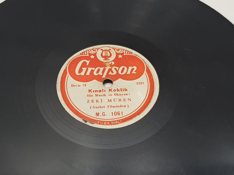 ZEKİ MÜREN TAŞ PLAK