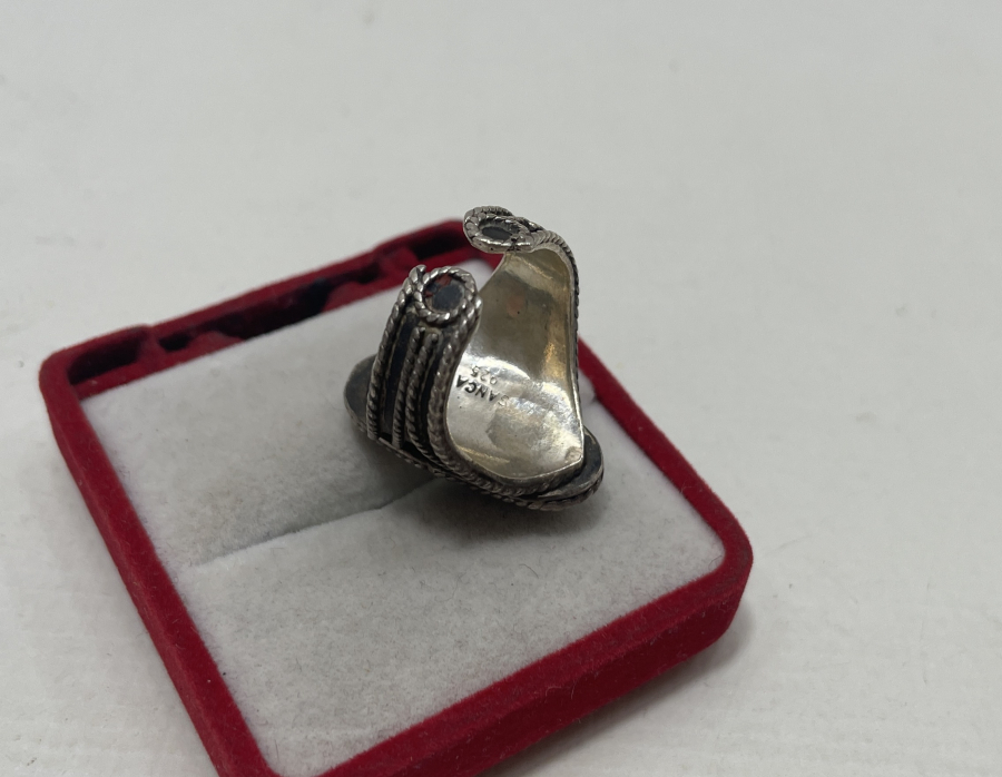 ÖZEL YAPIM DOĞAL TAŞLI YÜZÜK