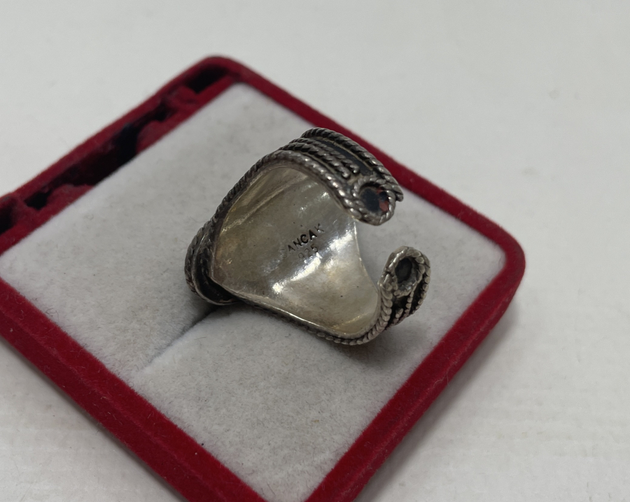 ÖZEL YAPIM DOĞAL TAŞLI YÜZÜK