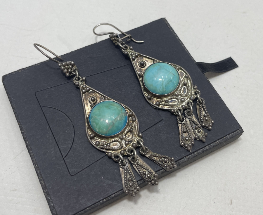 ÖZEL YAPIM GÜHERSE İŞÇİLİKLİ TURKUAZ TAŞLI KÜPE