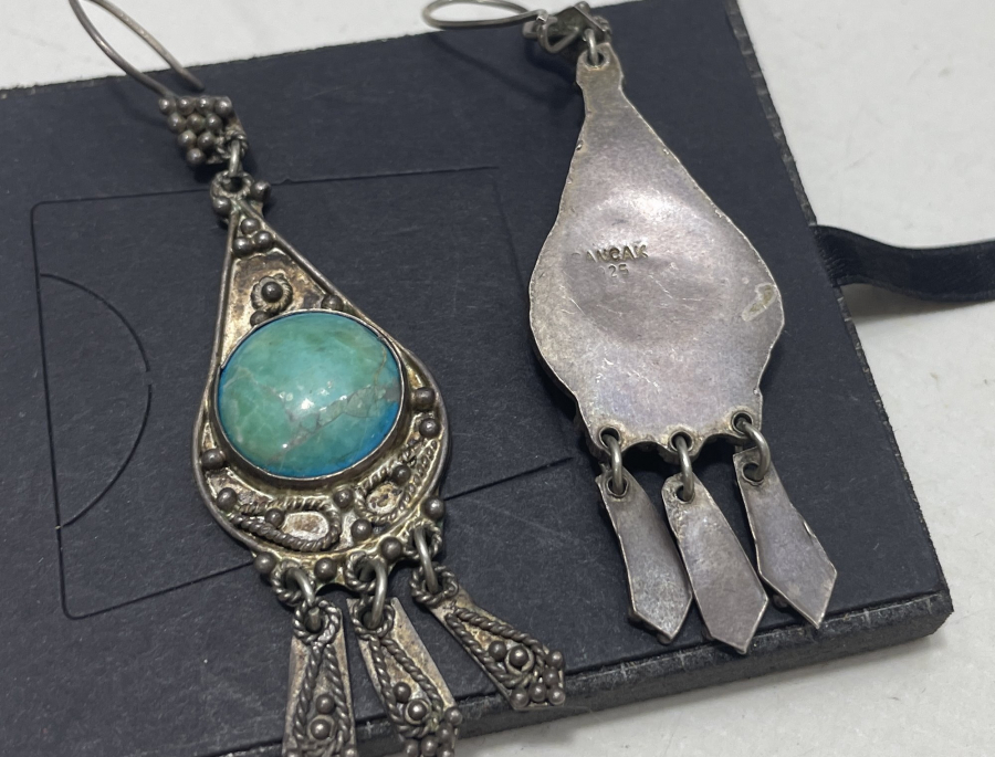 ÖZEL YAPIM GÜHERSE İŞÇİLİKLİ TURKUAZ TAŞLI KÜPE