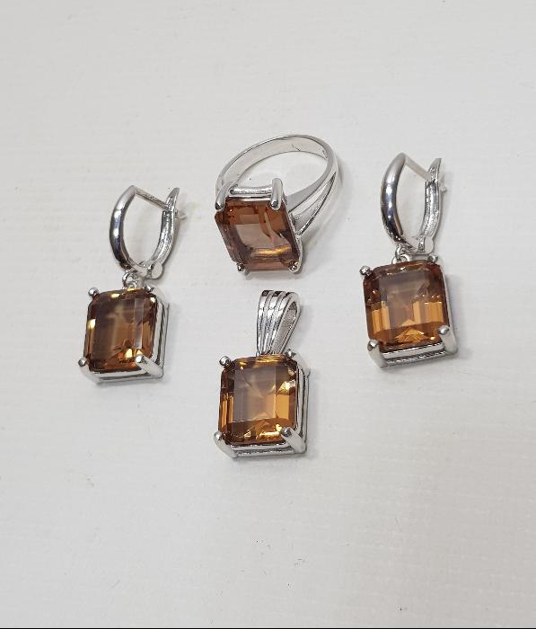 ZULTANİT TAŞLI GÜMÜŞ TAKI SETİ 