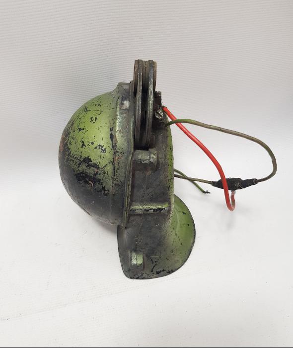 ANTİKA BOSCH MARKA OTOMOBİL KORNASI