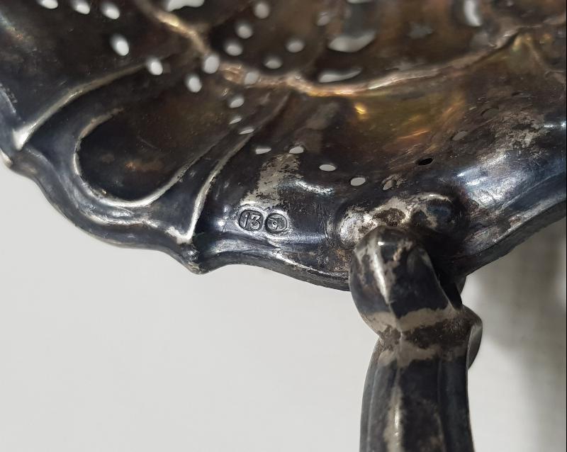 ANTİKA FİL DİŞİ SAPLI GÜMÜŞ SÜZGEÇ